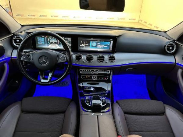 Tirane, shes makine Mercedes-Benz E-350 Viti 2017, 33.900 Euro
