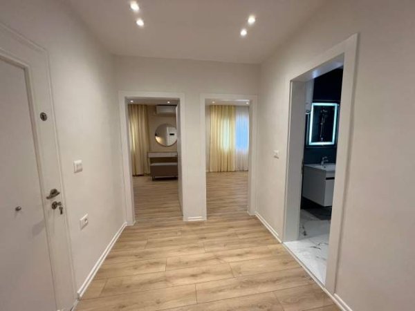 Tirane, shitet apartament 2+1+BLK Kati 4, 67 m² 113.000 Euro (Rruga e Dibrës)