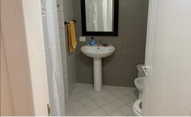 Vlore, jepet me qera apartament 2+1+BLK Kati 7, 76 m² 400 Euro (Lungomare)