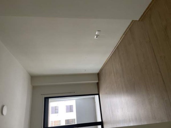Tirane, jepet me qera 350 Euro