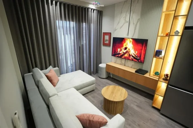 Tirane, jepet me qera apartament 1+1+Aneks Kati 2, 70 m² 1.200 € (rruga e kavajes)