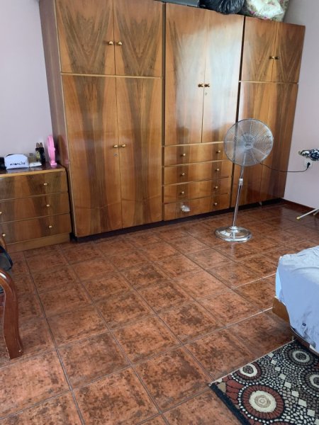 Tirane, jepet me qera apartament 2+1+Aneks+Ballkon Kati 2, 90 m² 450 €