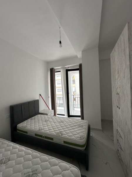 Tirane, jepet me qera 2+1 Kati 3, 107 m² 50.000 € 