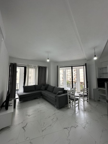 Tirane, jepet me qera 2+1 Kati 3, 107 m² 50.000 € 