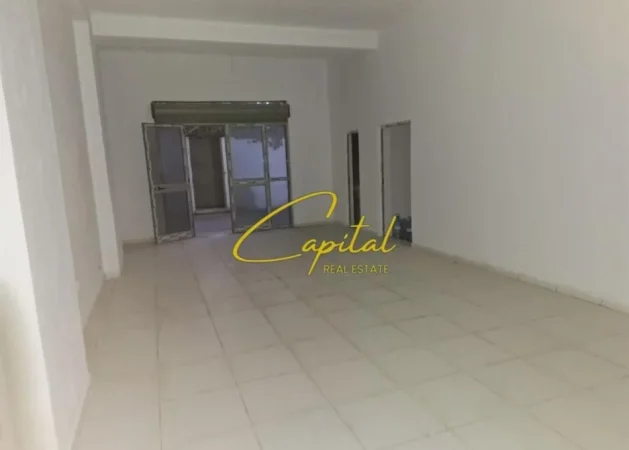 Tirane, jepet me qera dyqan Kati 0, 50 m² 700 € (ASTIR)