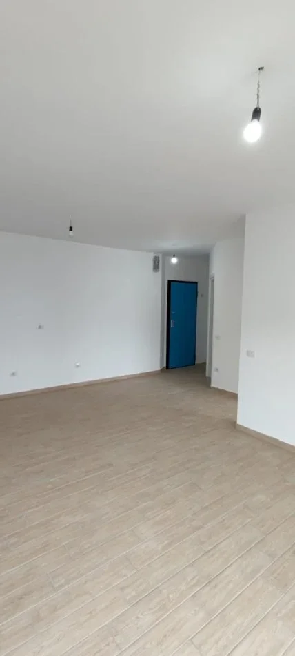 Shengjin, shitet apartament 1+1 Kati 4, 72 m² 113.000 € (Shengjin)
