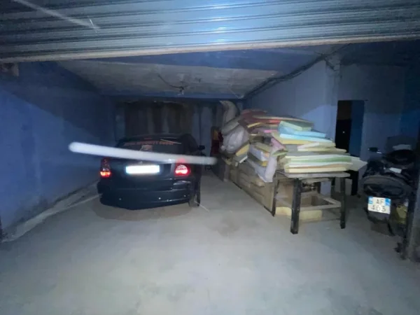 Tirane, shitet apartament 3+1+Ballkon Kati 8, 114 m² 211.000 € (Bulevardi i ri, Astir/Yzberisht)