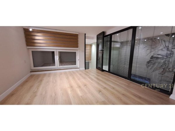 Tirane, shitet apartament duplex 1+1 Kati 1, 55 m² 115.000 € (Ish Parku IRG111099)