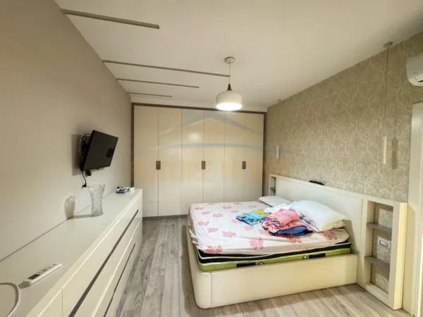 Tirane, shes apartament 2+1+Ballkon Kati 1, 77 m² 340.000 € (STADIUM DINAMO)