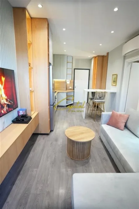 Tirane, jepet me qera apartament 1+1 Kati 2, 70 m² 1.200 € (RRUGA E KAVAJES)