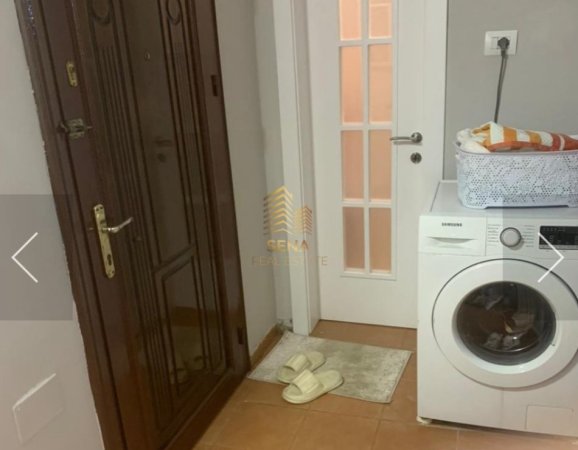 Tirane, jepet me qera apartament 2+1+Ballkon Kati 5, 68 m² 500 € (Rruga Ferit Xhajko)