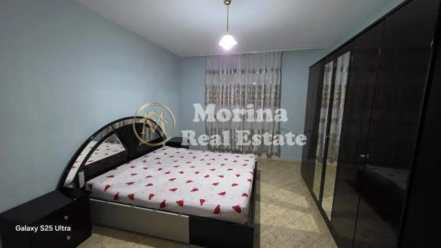 Tirane, jepet me qera apartament 2+1 Kati 1, 95 m² 400 € (Spitali QSUT-Allias)