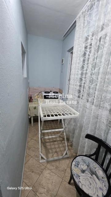 Tirane, jepet me qera apartament 2+1 Kati 1, 95 m² 400 € (Spitali QSUT-Allias)