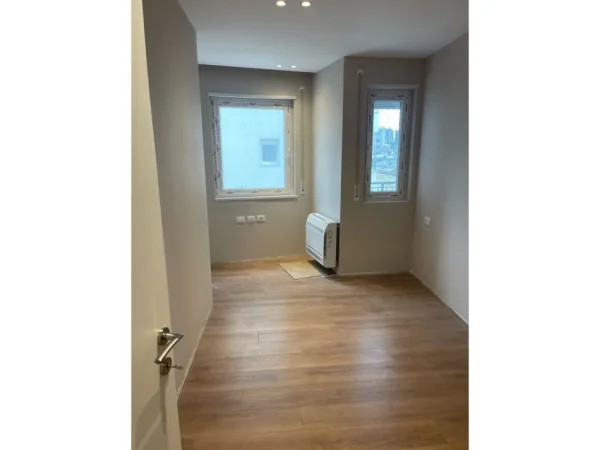 Shitet, Apartament 2+1, Rruga Mine Peza, Tiranë