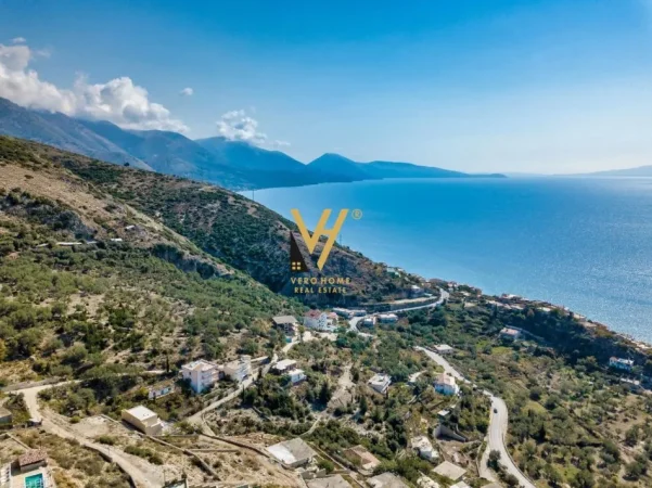 Himare, shitet toke , 10.000 m² 2.500.000 € (QEPARO)