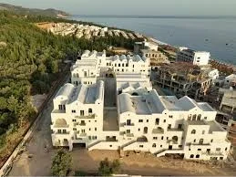 Vlore, shitet apartament 2+1 Kati 2, 111 m² (square village dhermi)