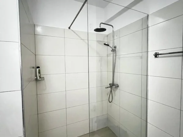 Tirane, jepet me qera apartament 1+1 Kati 3, 70 m² 500 € (Rezidenca kodra e Diellit)