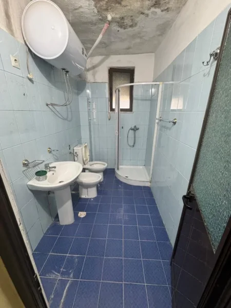 Tirane, shes apartament 1+1+Aneks+Ballkon Kati 0, 58 m² 115.000 € (Rr. Naim Frasheri te Mozaiku)