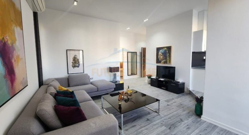 Tirane, jepet me qera apartament 2+1+Ballkon Kati 10, 85 m² 900 € (Kompleksi Delijorgji)