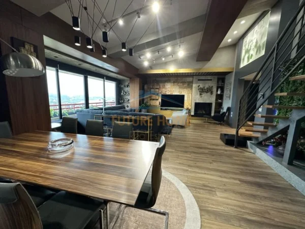 Tirane, shitet , (LIQENI I THATE)