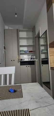 Tirane, jepet me qera garsonier Kati 1, 42 m² 350 € (Ali Demi-Rezidenca Kaimi)