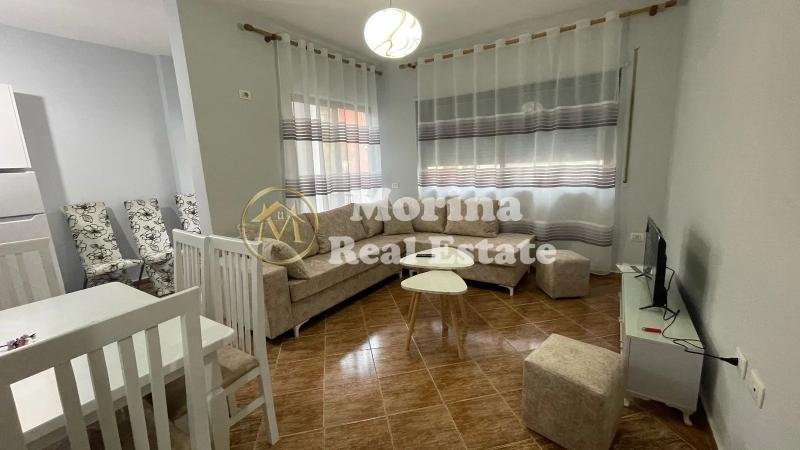 Tirane, jepet me qera apartament 1+1 Kati 3, 65 m² 350 € (Fresku)
