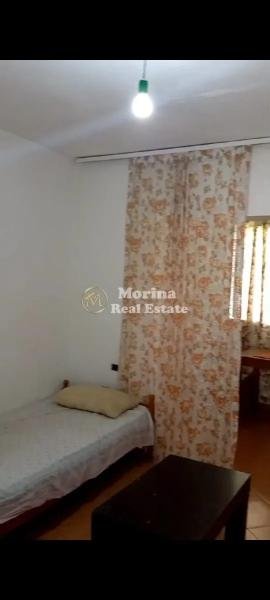 Shqiperi, jepet me qera garsonier Kati 1, 34 m² 250 € (Ish Tregu Elektrik)