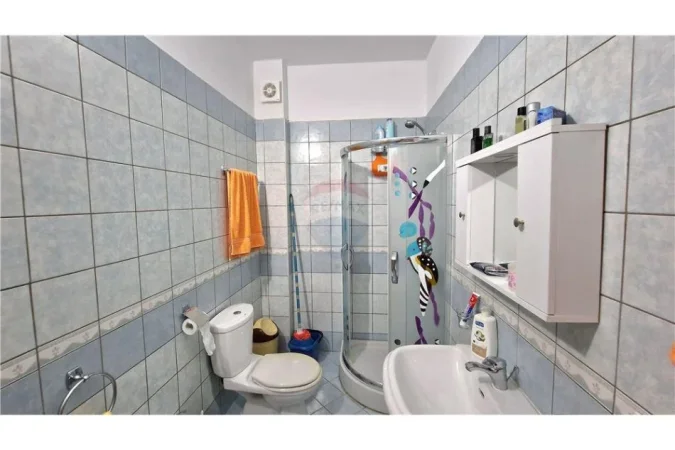 Vlore, shitet apartament 1+1+Ballkon Kati 3, 94 m² 97.000 € (Transballkanike)