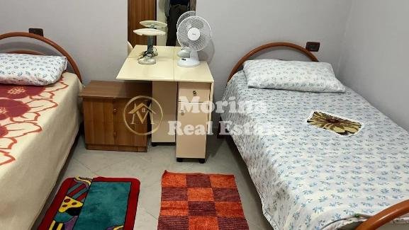 Tirane, jepet me qera apartament 2+1 Kati 1, 90 m² 500 € (Qender)