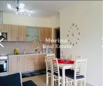 Tirane, jepet me qera apartament 2+1+Ballkon Kati 7, 115 m² 700 € (Ish Tregu Elektrik — Muzeu i Shkencave)