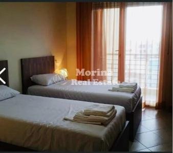 Tirane, jepet me qera apartament 2+1+Ballkon Kati 7, 115 m² 700 € (Ish Tregu Elektrik — Muzeu i Shkencave)
