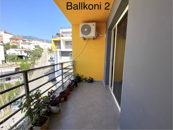 Tirane, jepet me qera apartament 2+1+Ballkon Kati 3, 110 m² 450 € (Aleksander konda)