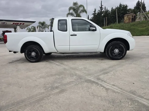 Pick-Up Nissan Navara 2.5 TDCI 4x4 KLIMA Gjermania 6-Marsha Nafte,  188.000 km 11.500 €