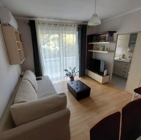 Tirane, jepet me qera apartament 1+1+Ballkon Kati 3, 60 m² 499 € 
