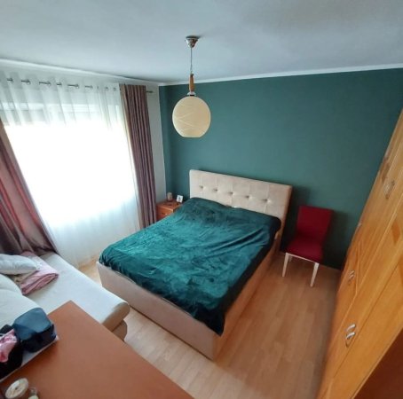 Tirane, jepet me qera apartament 1+1+Ballkon Kati 3, 60 m² 499 € 