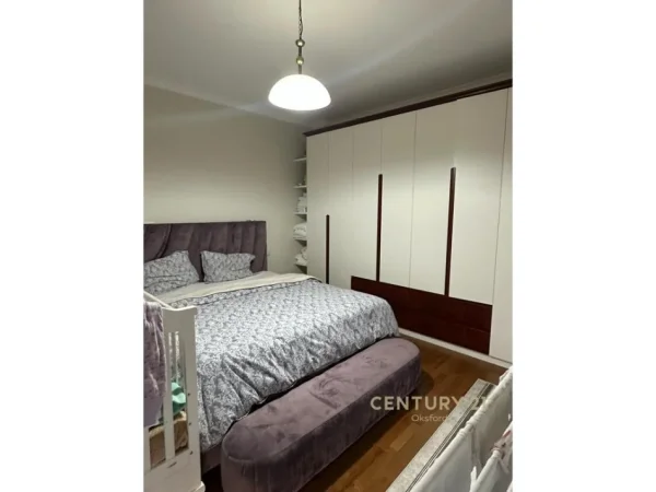 Tirane, shes apartament 3+1+3 , 185 m² 315.000 € (KOPSHTI BOTANIK)