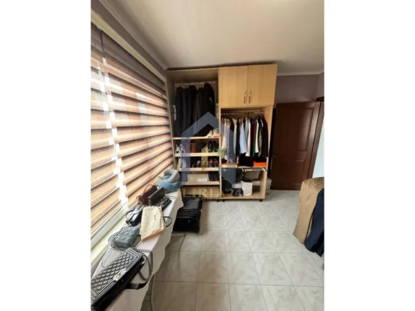 Tirane, shes apartament 3+1+Aneks+Ballkon Kati 6, 124 m² 174.398 € (Laprake)