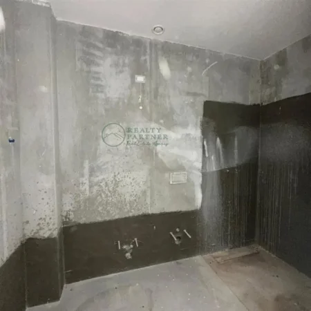 Tirane, shitet apartament 3+1+Ballkon Kati 3, 187 m² 550.000 € (Lake View Residence)