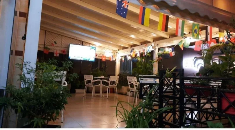 Tirane, jepet me qera lokal Kati 0, 140 m² 1.000 € (kodra e diellit)