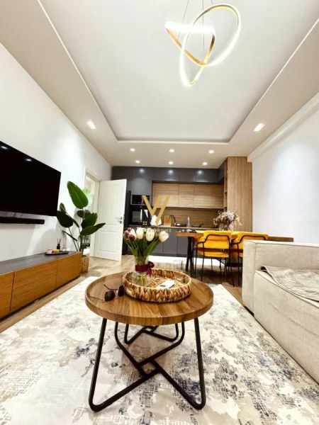 Tirane, shitet apartament 2+1+Ballkon Kati 1, 104 m² 210.000 € (ALI DEMI)