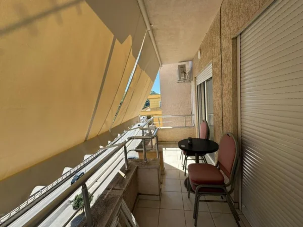 Durres, shitet apartament 1+1+Ballkon , 60 m² 84.000 € (Shkembi Kavajes)