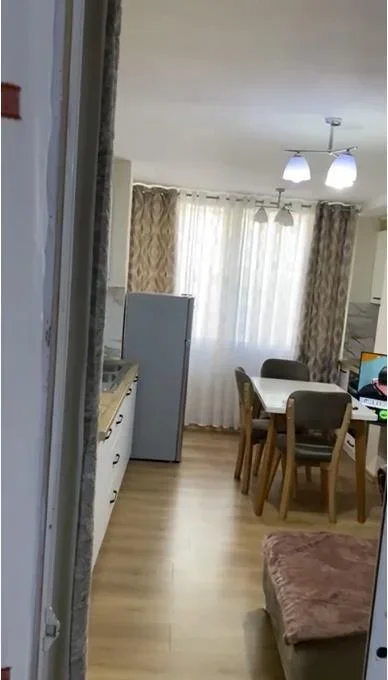 Tirane, jepet me qera apartament 1+1+Aneks+Ballkon Kati 1, 65 m² 500 € (Rruga e Kosovareve)
