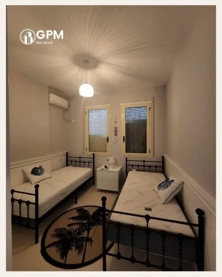 Vlore, shitet apartament 2+1 Kati 4, 76 m² (Radhime)