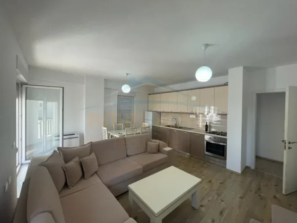 Tirane, jepet me qera apartament 2+1 Kati 3, 85 m² 600 € (Frosina Plako)