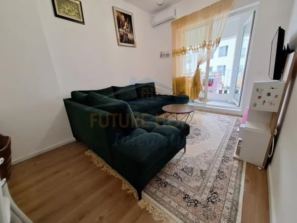 Tirane, shitet apartament 1+1 Kati 5, 61 m² 95.000 € (Kompleksi Kaimi, Alidemi)