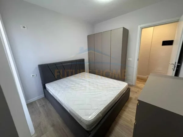 Tirane, shitet apartament 1+1 Kati 5, 55 m² 80.000 € (Misto Mame)