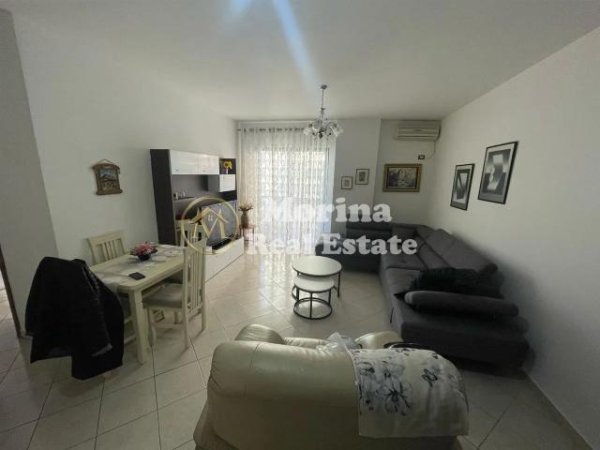 Tirane, jepet me qera apartament 2+1 Kati 4, 115 m² 550 € (Astir)