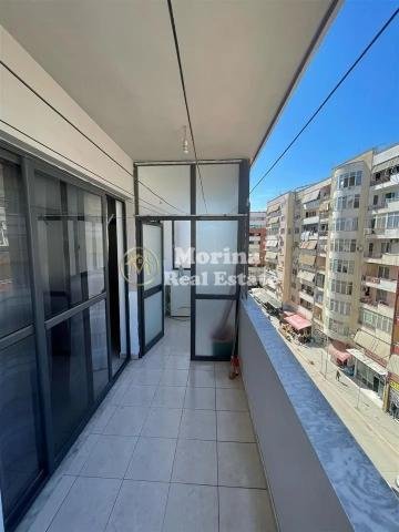 Tirane, jepet me qera apartament 2+1 Kati 4, 115 m² 550 € (Astir)