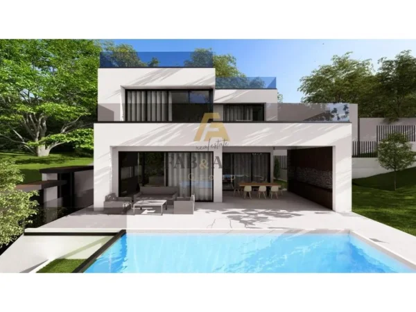 Tirane, shitet toke , 1.000 m² 250.000 € (Sauk)