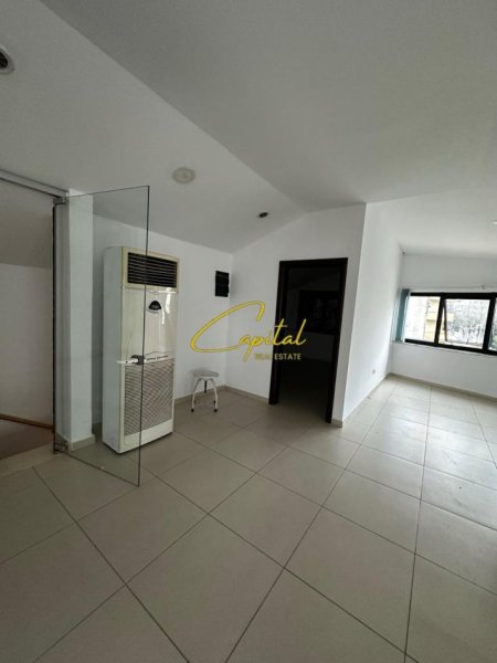 Tirane, jepet me qera zyre Kati 2, 115 m² 800 € (BRRYLI)